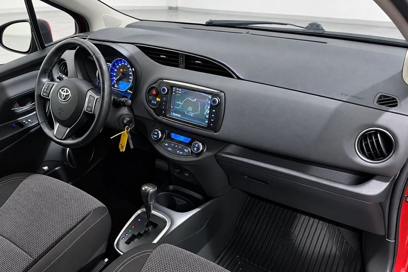 Toyota Yaris bild 13