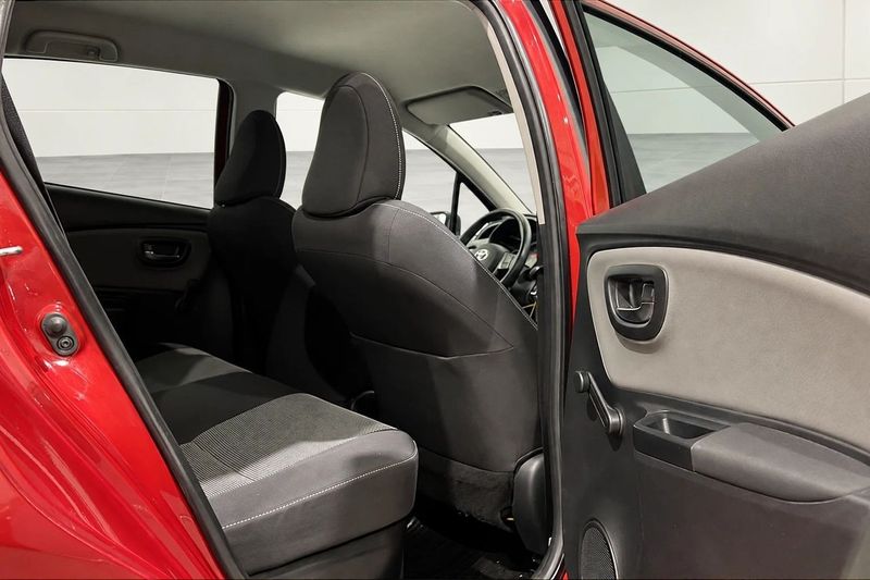 Toyota Yaris bild 9