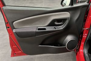 Toyota Yaris bild 8