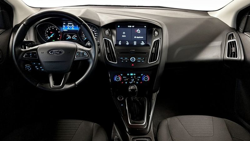 Ford Focus bild 10