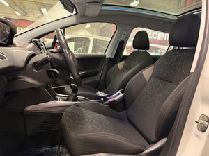 Peugeot 2008 bild 14