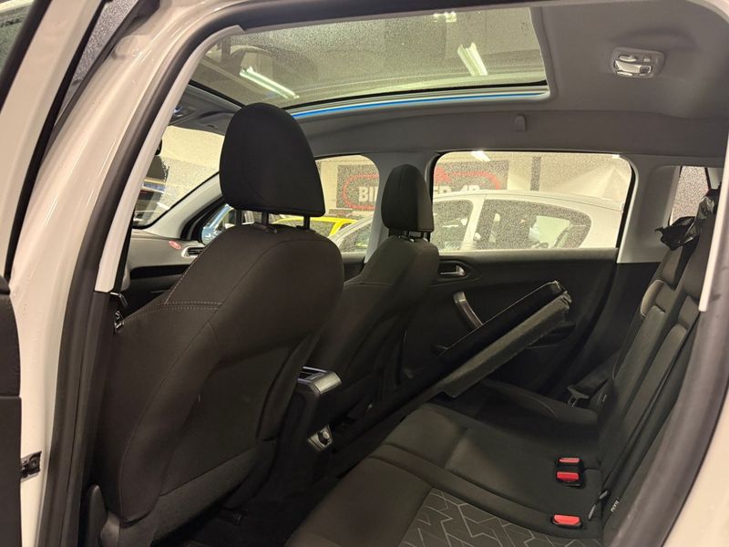 Peugeot 2008 bild 16