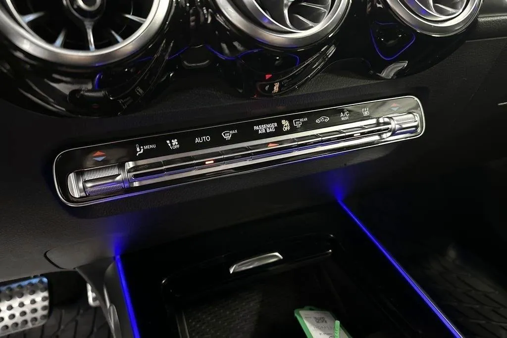 Mercedes GLB220 bild 13