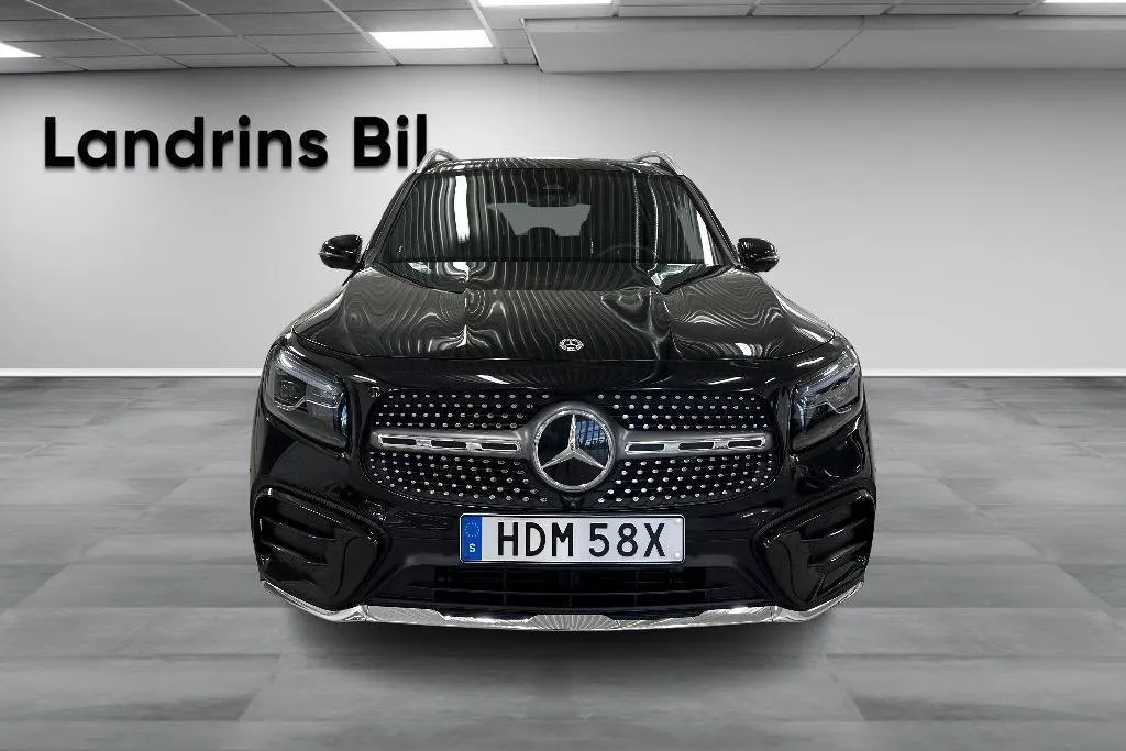 Mercedes GLB220 bild 2