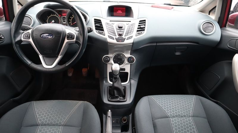 Ford Fiesta bild 7
