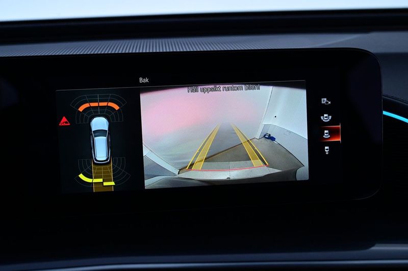 Mercedes EQC400 bild 18