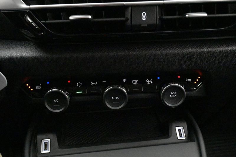 Citroen e-C4 bild 17