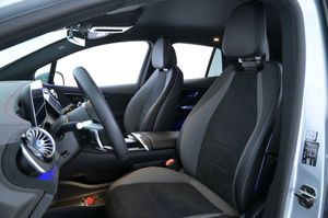 Mercedes EQE350 SUV bild 11