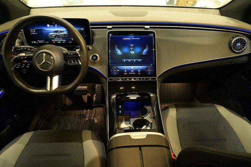 Mercedes EQE350 SUV bild 6
