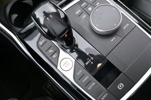 BMW 330 bild 19