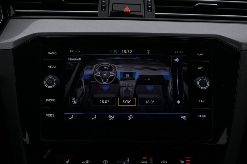 Volkswagen Passat bild 15