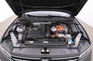 Volkswagen Passat bild 26