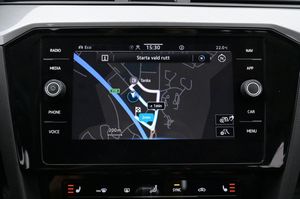 Volkswagen Passat bild 13