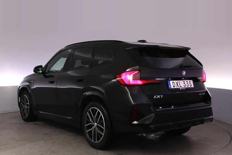 BMW iX1 bild 4