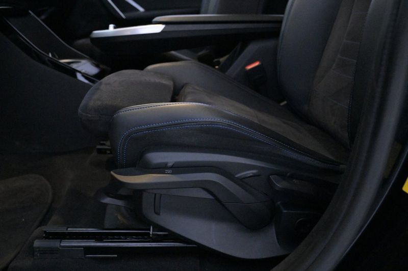 BMW iX1 bild 11