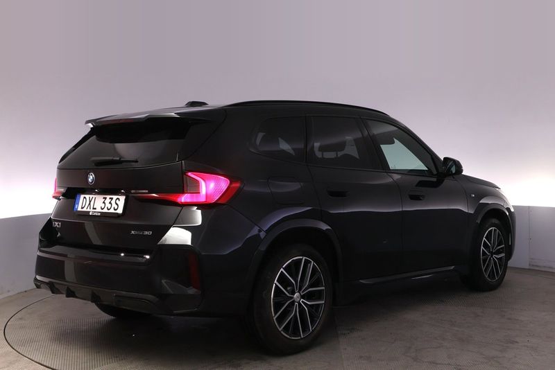 BMW iX1 bild 5