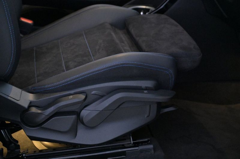 BMW iX1 bild 13