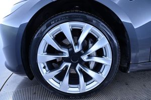 Tesla Model 3 bild 27