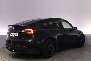 Tesla Model Y bild 5