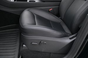 Tesla Model Y bild 11