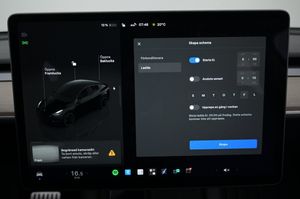 Tesla Model Y bild 16