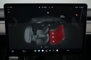 Tesla Model Y bild 19
