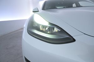Tesla Model 3 bild 26