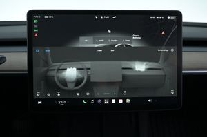 Tesla Model 3 bild 18