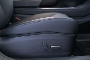 Tesla Model 3 bild 13