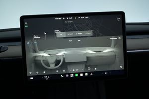 Tesla Model Y bild 20