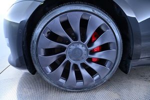 Tesla Model 3 bild 27