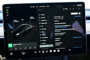 Tesla Model 3 bild 14