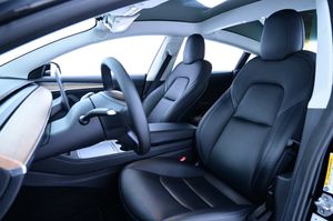 Tesla Model 3 bild 9