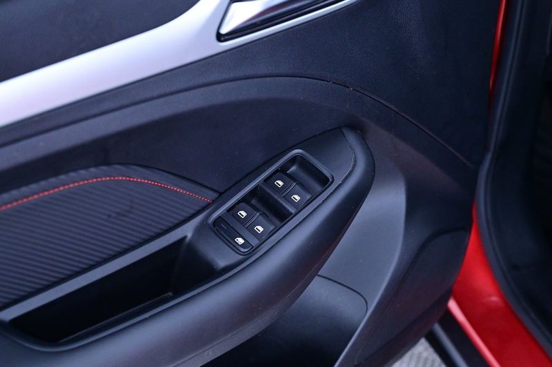 MG ZS EV bild 11