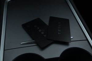 Tesla Model Y bild 24