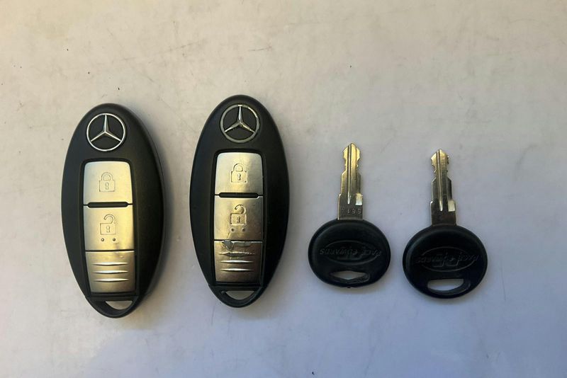 Mercedes X250 bild 15