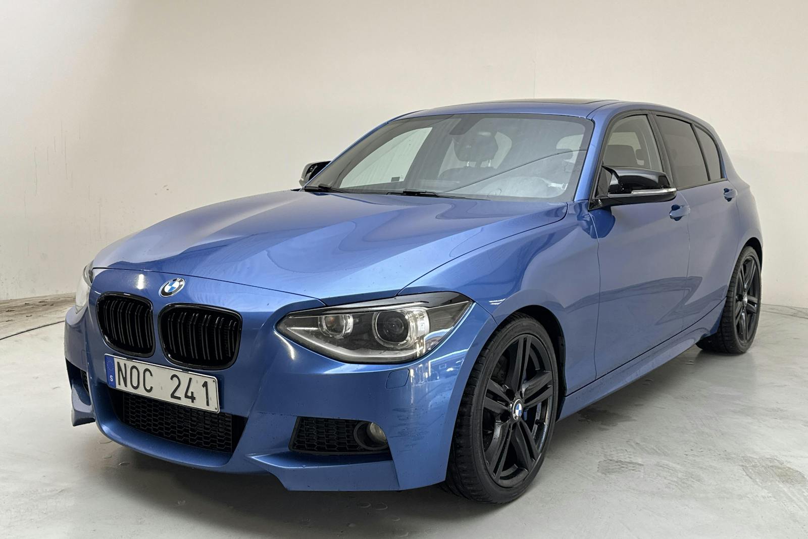 BMW 120