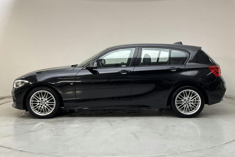 BMW 118 bild 2