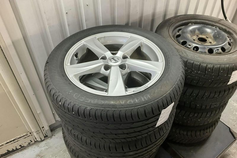 Volvo V40 bild 14