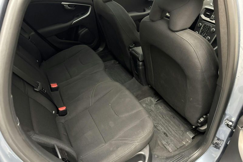 Volvo V40 bild 8