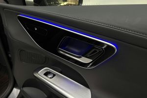 Mercedes GLC300 bild 16