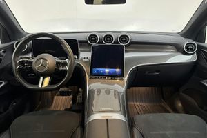 Mercedes GLC300 bild 6