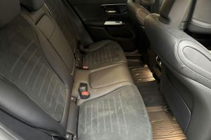 Mercedes GLC300 bild 8