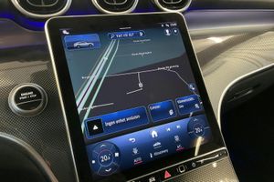 Mercedes GLC300 bild 11