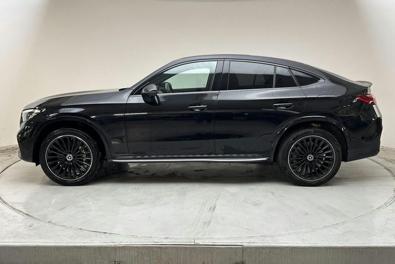 Mercedes GLC300 bild 2