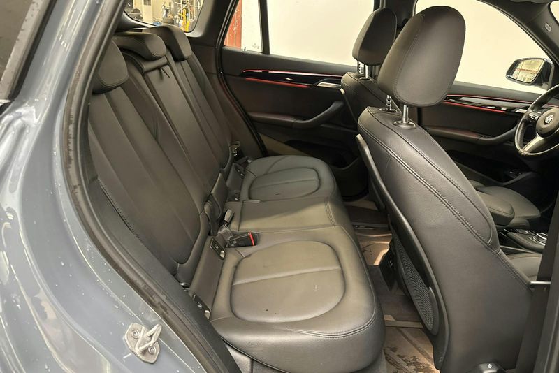 BMW X1 bild 8