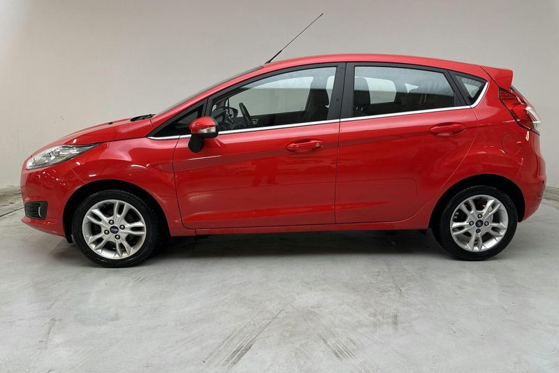 Ford Fiesta bild 2