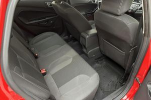 Ford Fiesta bild 8
