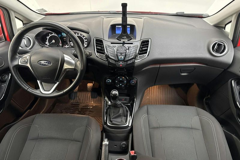 Ford Fiesta bild 6
