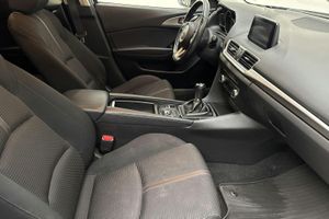 Mazda 3 bild 7